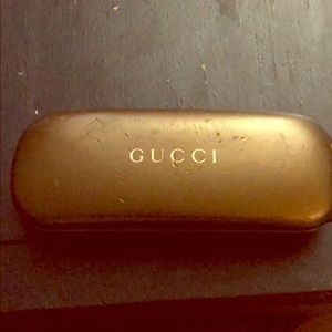 Gucci sunglasses holder